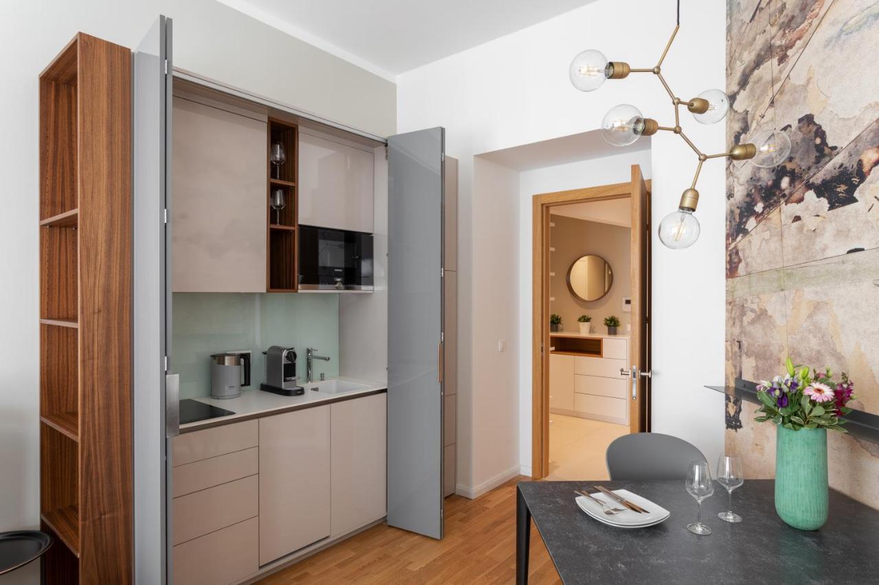 Prague Days - Elegant Studios Near Wenceslas Square Екстер'єр фото