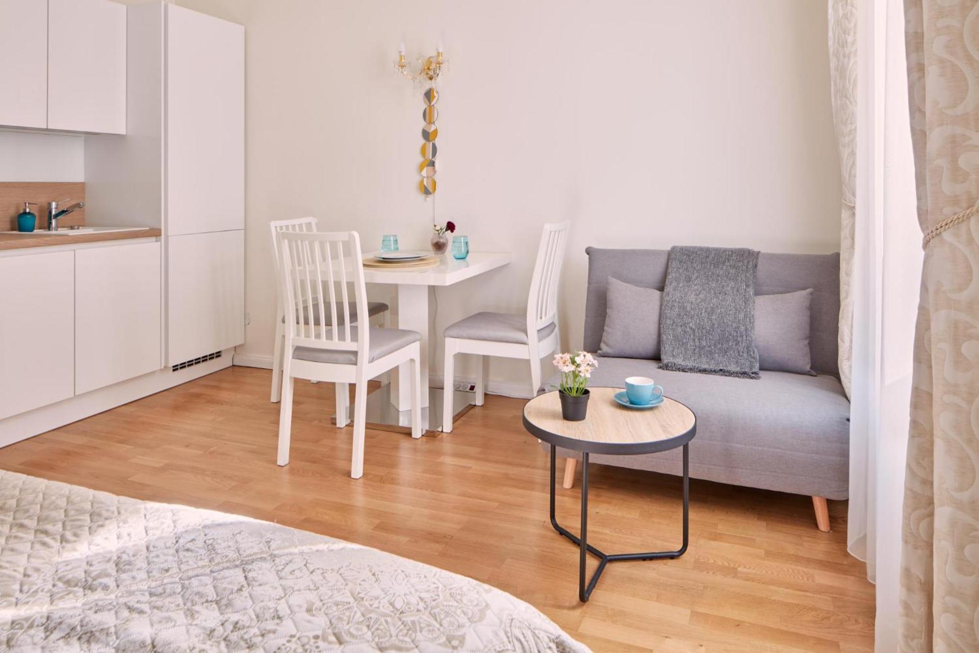 Prague Days - Elegant Studios Near Wenceslas Square Екстер'єр фото