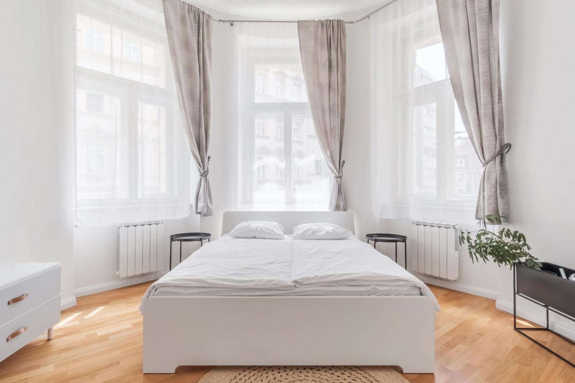 Prague Days - Elegant Studios Near Wenceslas Square Екстер'єр фото